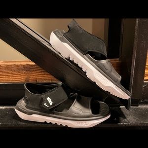 Nike Playscape Sandals